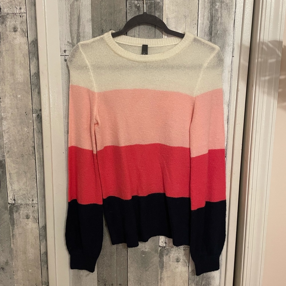 FRANCESCA’S COLORBLOCK SWEATER